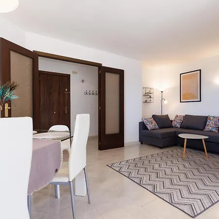 Uhc Capote Family Appartement Salou
